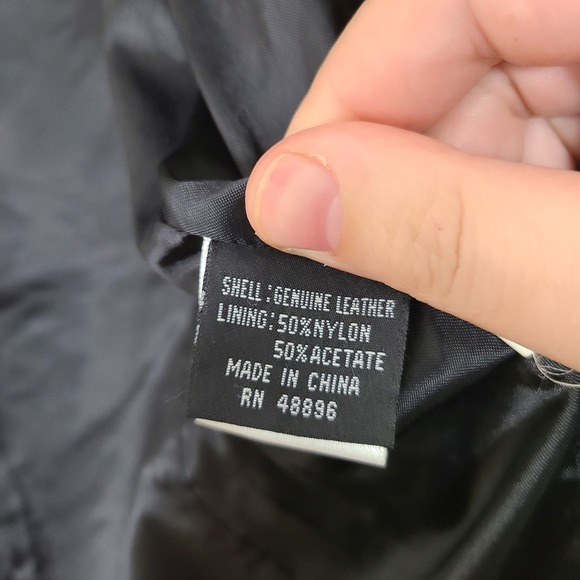 Tibor Black Leather Womens M Jacket Biker Moto Grunge Y2K Streetwear Retro Edgy - Picture 11 of 15